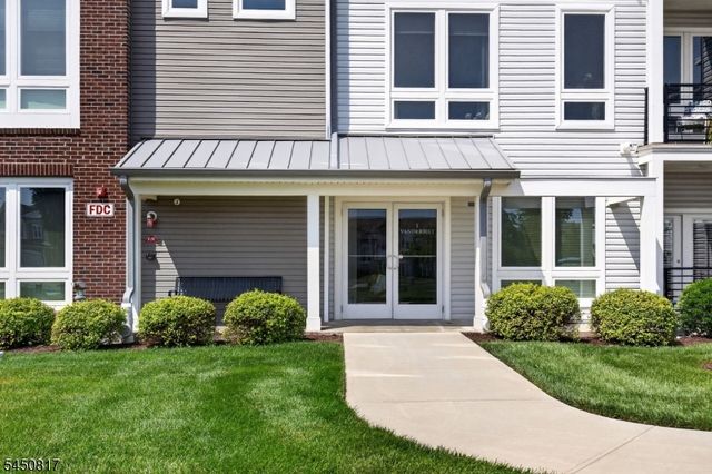 1 Vanderbilt Blvd 303, Florham Park Boro, NJ 07932