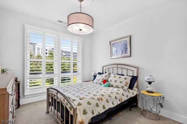 1 Vanderbilt Blvd 303, Florham Park Boro, NJ 07932