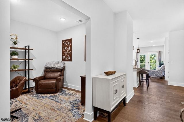1 Vanderbilt Blvd 303, Florham Park Boro, NJ 07932