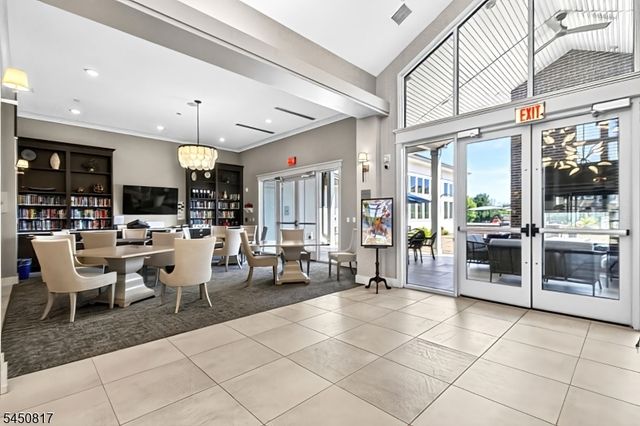 1 Vanderbilt Blvd 303, Florham Park Boro, NJ 07932