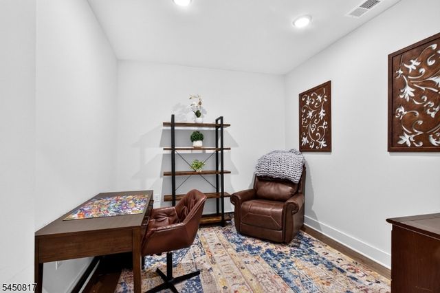 1 Vanderbilt Blvd 303, Florham Park Boro, NJ 07932