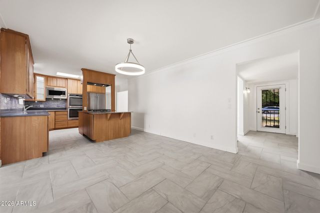 6518 N 16TH Avenue, Phoenix, AZ 85015