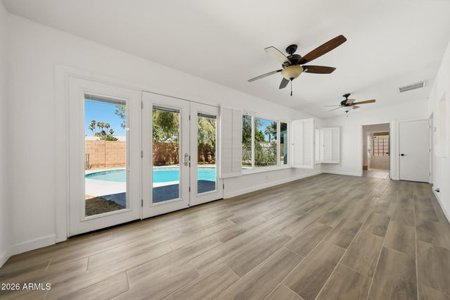 6518 N 16TH Avenue, Phoenix, AZ 85015