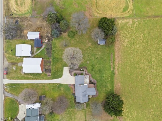 4860 SW Lebanon Road, Dalton, OH 44618