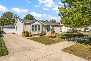 488 W Hansen Boulevard, Hobart, IN 46342
