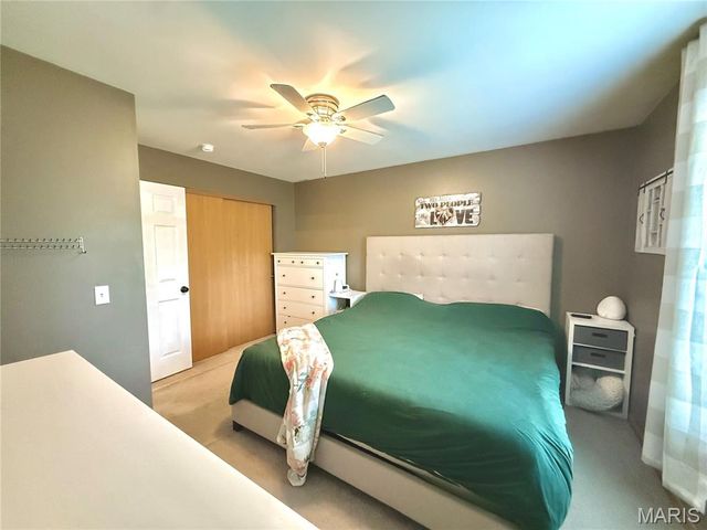 304 Parkway Drive, Troy, MO 63379