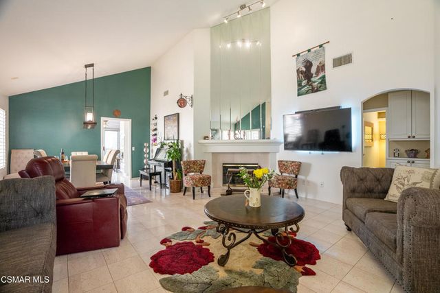 1016 Cactus Court, Newbury Park, CA 91320