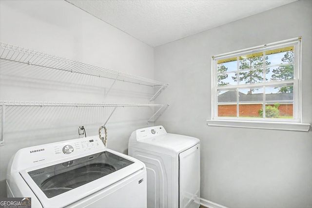 73 Mill Pond Lane SE, Ludowici, GA 31316