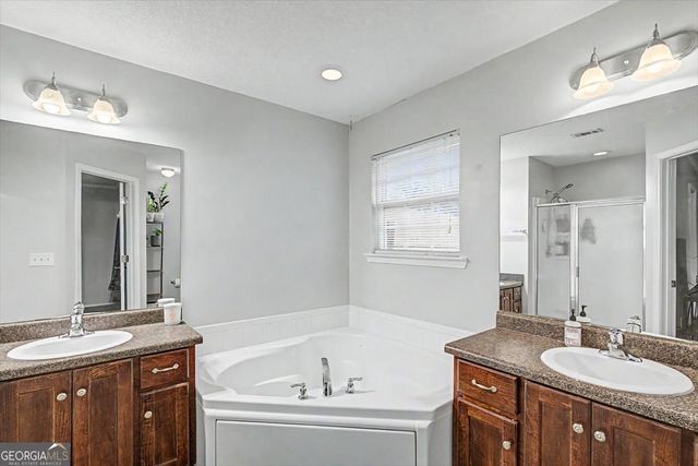 73 Mill Pond Lane SE, Ludowici, GA 31316