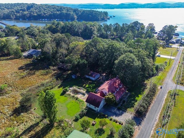 116 Substation Road, Scottsboro, AL 35769