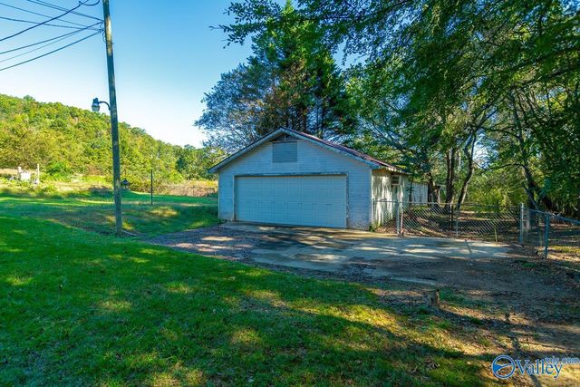 116 Substation Road, Scottsboro, AL 35769