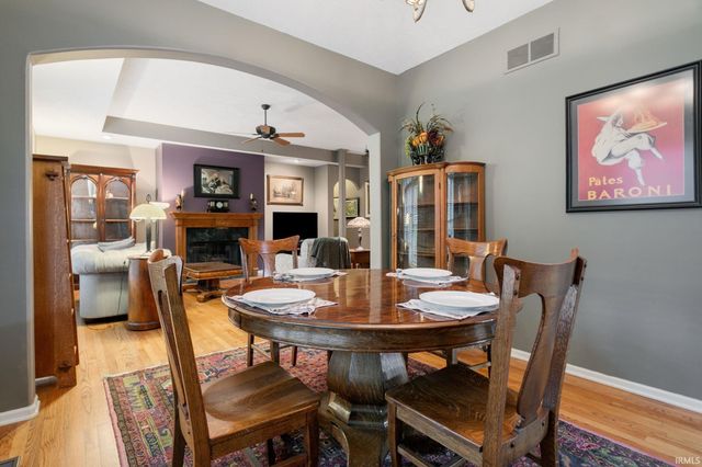 50743 Hidden Forest Drive, South Bend, IN 46628