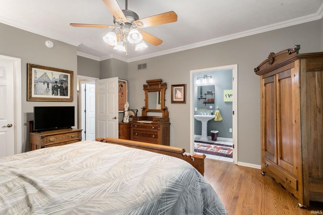 50743 Hidden Forest Drive, South Bend, IN 46628