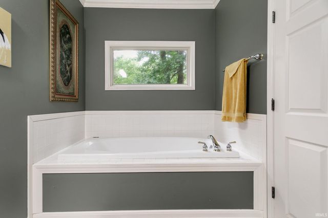 50743 Hidden Forest Drive, South Bend, IN 46628