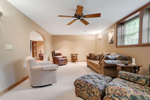 50743 Hidden Forest Drive, South Bend, IN 46628
