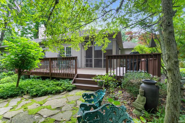 50743 Hidden Forest Drive, South Bend, IN 46628