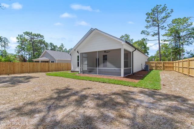 192 Elm Road, Southport, NC 28461