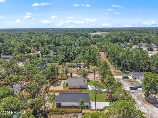 192 Elm Road, Southport, NC 28461