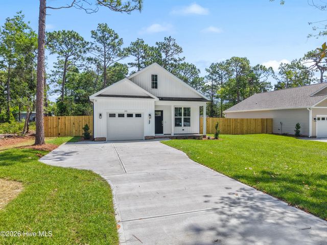 192 Elm Road, Southport, NC 28461