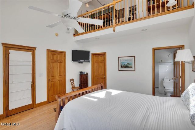 6 Steamboat Landing, Waterford, NY 12188
