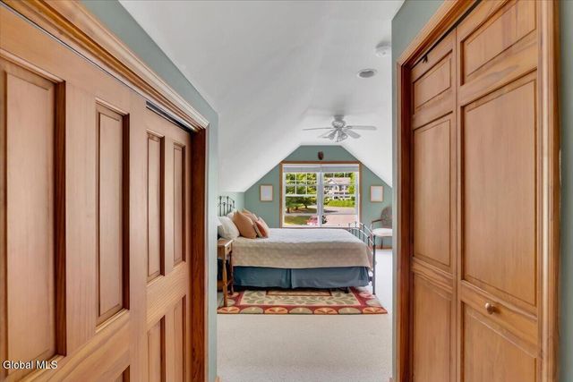 6 Steamboat Landing, Waterford, NY 12188