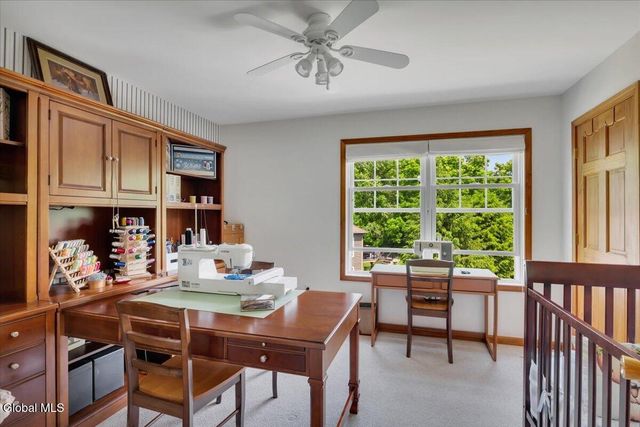6 Steamboat Landing, Waterford, NY 12188