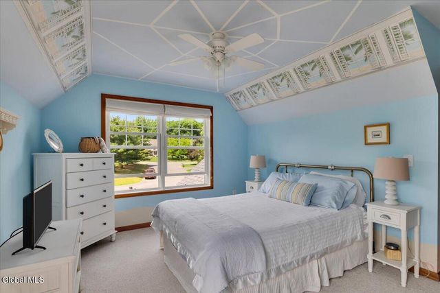 6 Steamboat Landing, Waterford, NY 12188