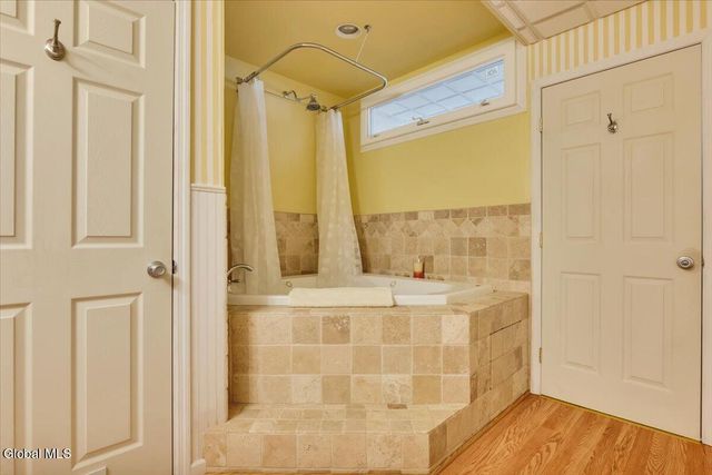 6 Steamboat Landing, Waterford, NY 12188