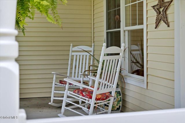 6 Steamboat Landing, Waterford, NY 12188