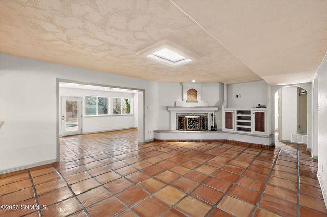 3002 Broadmoor Drive, Las Cruces, NM 88001