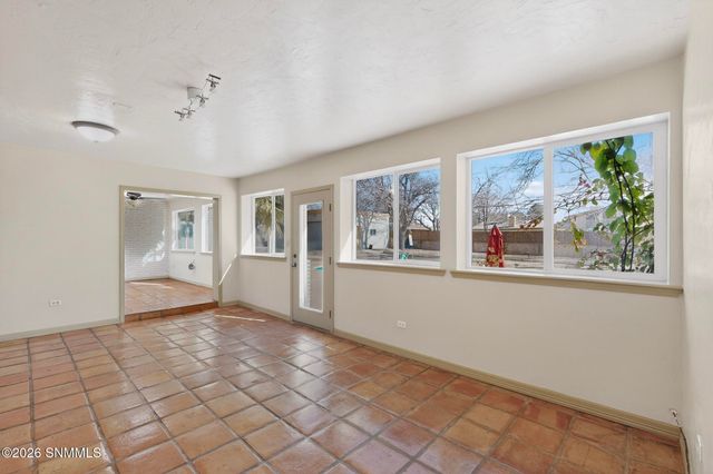 3002 Broadmoor Drive, Las Cruces, NM 88001