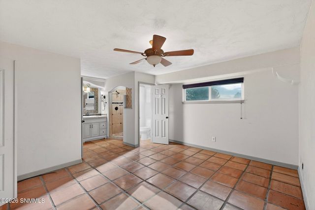 3002 Broadmoor Drive, Las Cruces, NM 88001