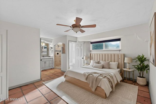 3002 Broadmoor Drive, Las Cruces, NM 88001