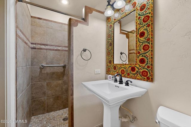 3002 Broadmoor Drive, Las Cruces, NM 88001