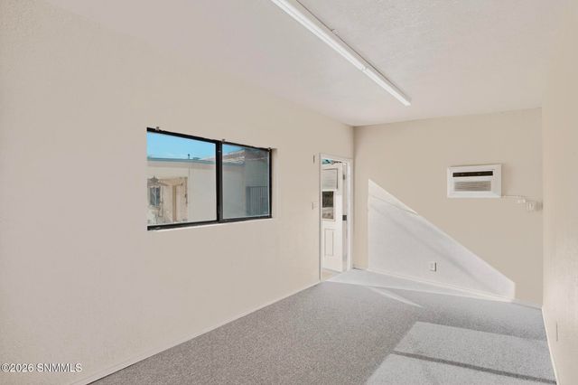 3002 Broadmoor Drive, Las Cruces, NM 88001