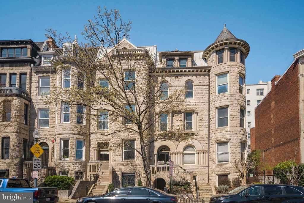 2107 S St NW Apt K, Washington, DC 20008