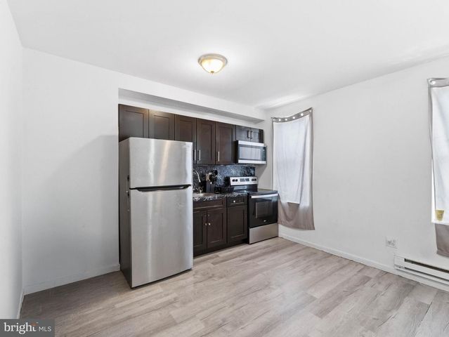 3054 N 10TH ST, Philadelphia, PA 19133