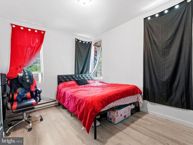 3054 N 10TH ST, Philadelphia, PA 19133