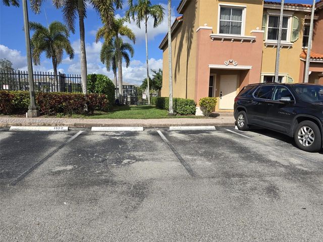 10595 SW 6th St 1103, Pembroke Pines, FL 33025