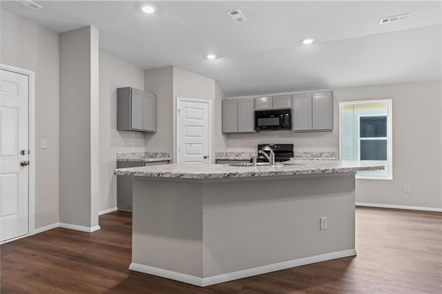 37841 W 208th Terrace, Edgerton, KS 66021