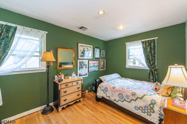 1 Eldridge Rd, Parsippany-troy Hills Twp., NJ 07878