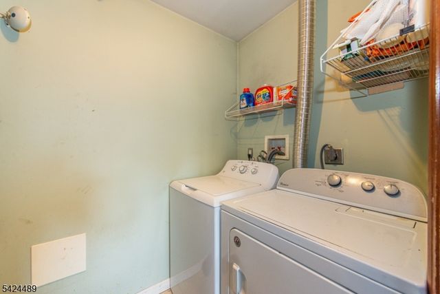 1 Eldridge Rd, Parsippany-troy Hills Twp., NJ 07878