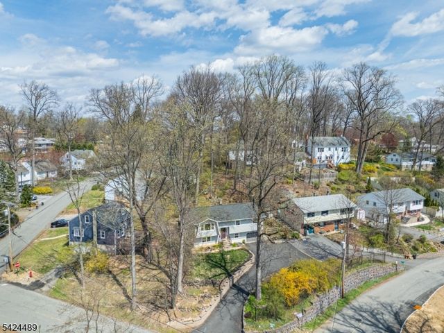 1 Eldridge Rd, Parsippany-troy Hills Twp., NJ 07878