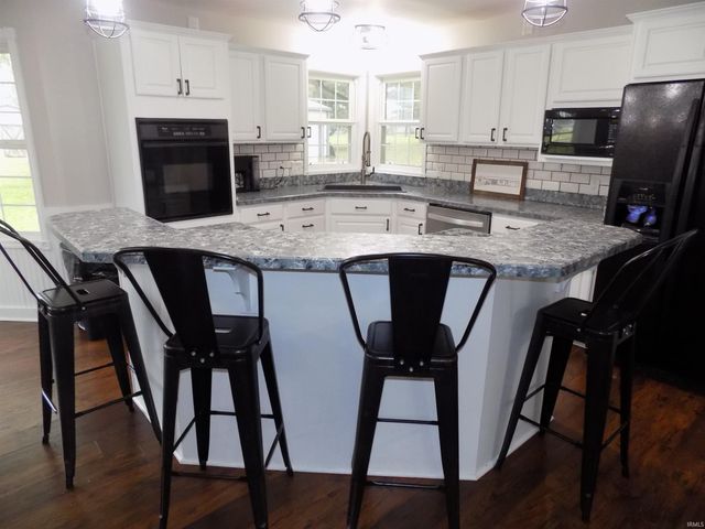 922 N County Road 700 W, Richland, IN 47634