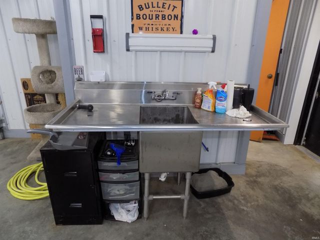 922 N County Road 700 W, Richland, IN 47634