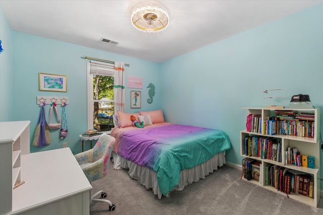 150 ELLAS POND CV, Collierville, TN 38017