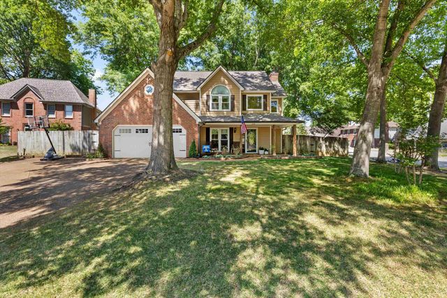 150 ELLAS POND CV, Collierville, TN 38017