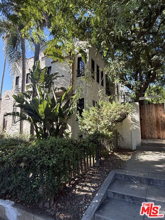 7953 Norton Avenue, West Hollywood, CA 90046 — photo 2