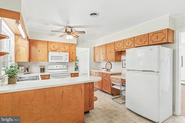 616 16TH STREET, New Cumberland, PA 17070