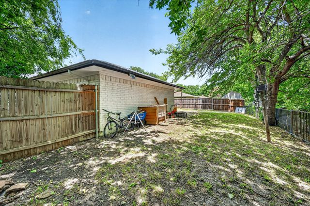 2720 Chadwick Drive, Plano, TX 75075